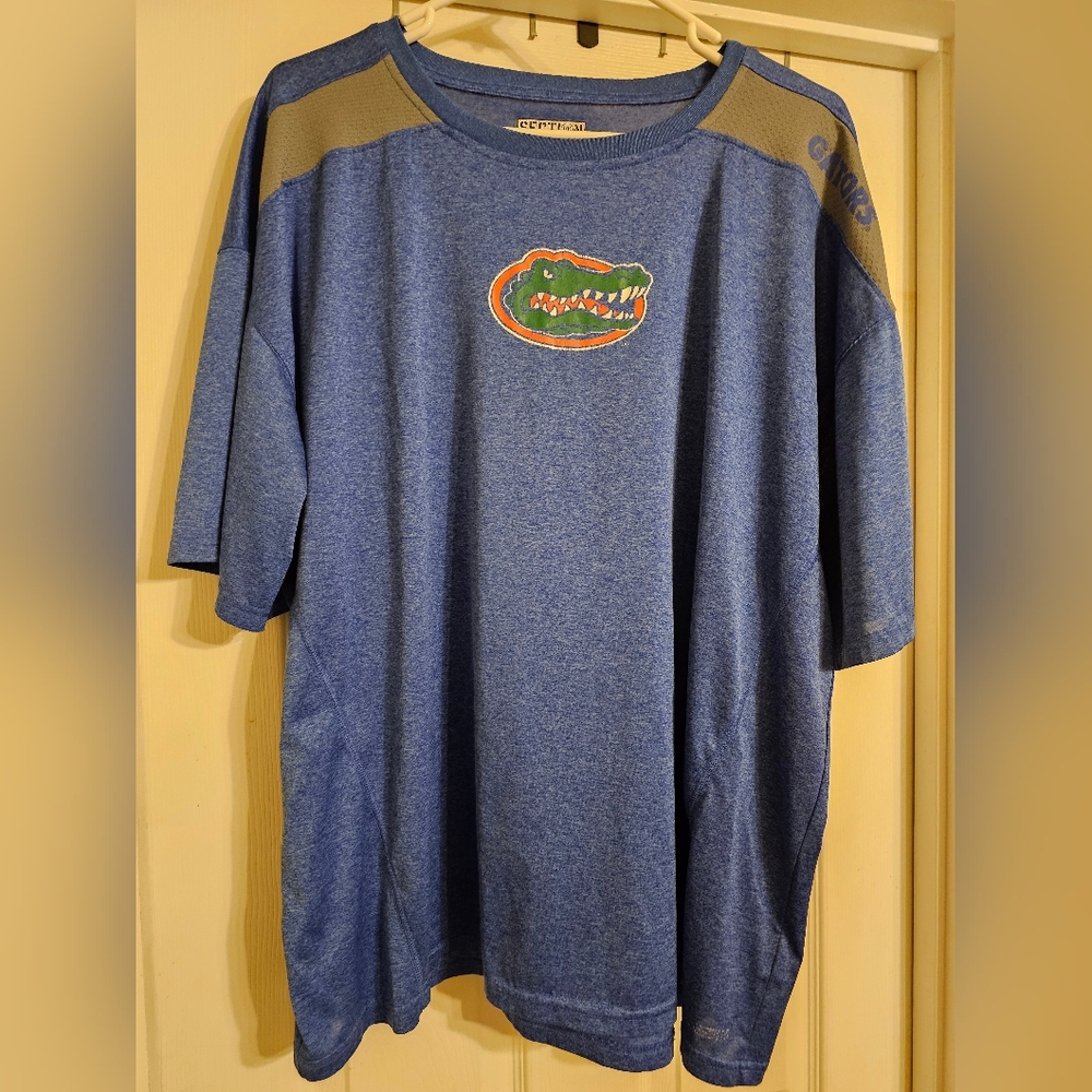 Florida Gators T-Shirt. Size:2XL 50/52.